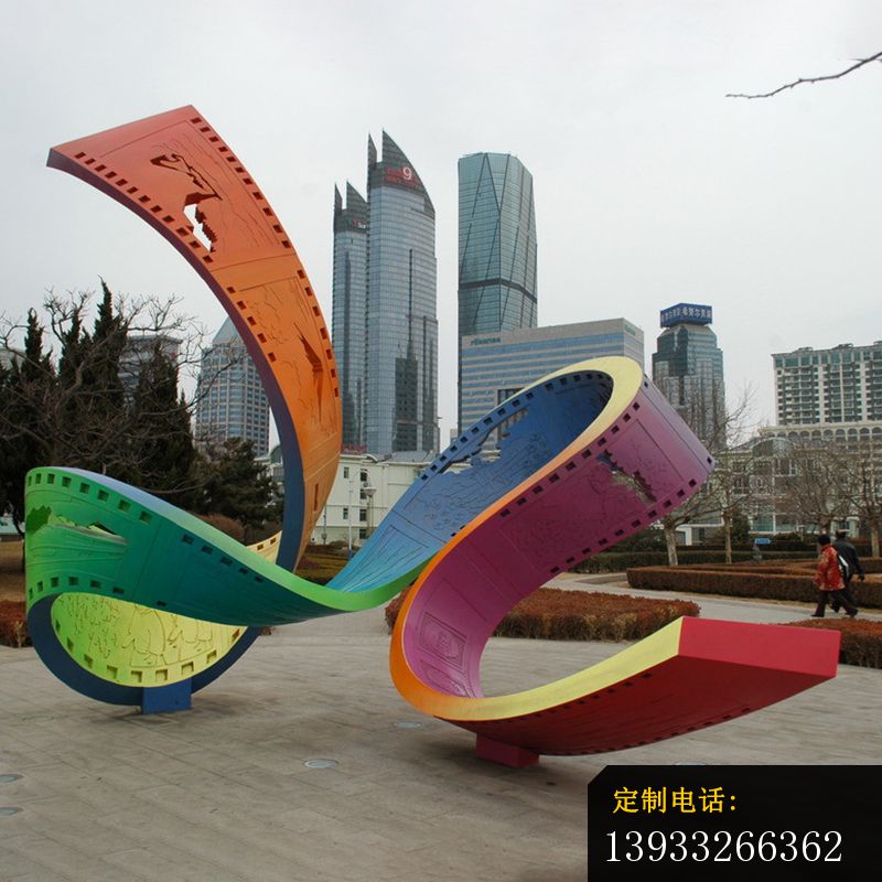 不锈钢彩色胶卷雕塑_800*800