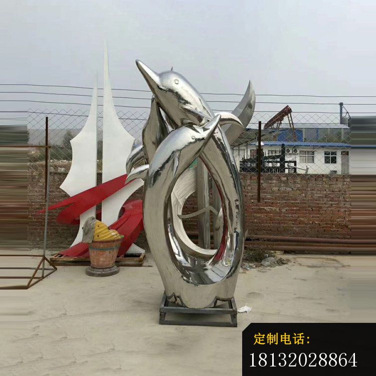 镜面不锈钢海豚拥抱雕塑_750*750