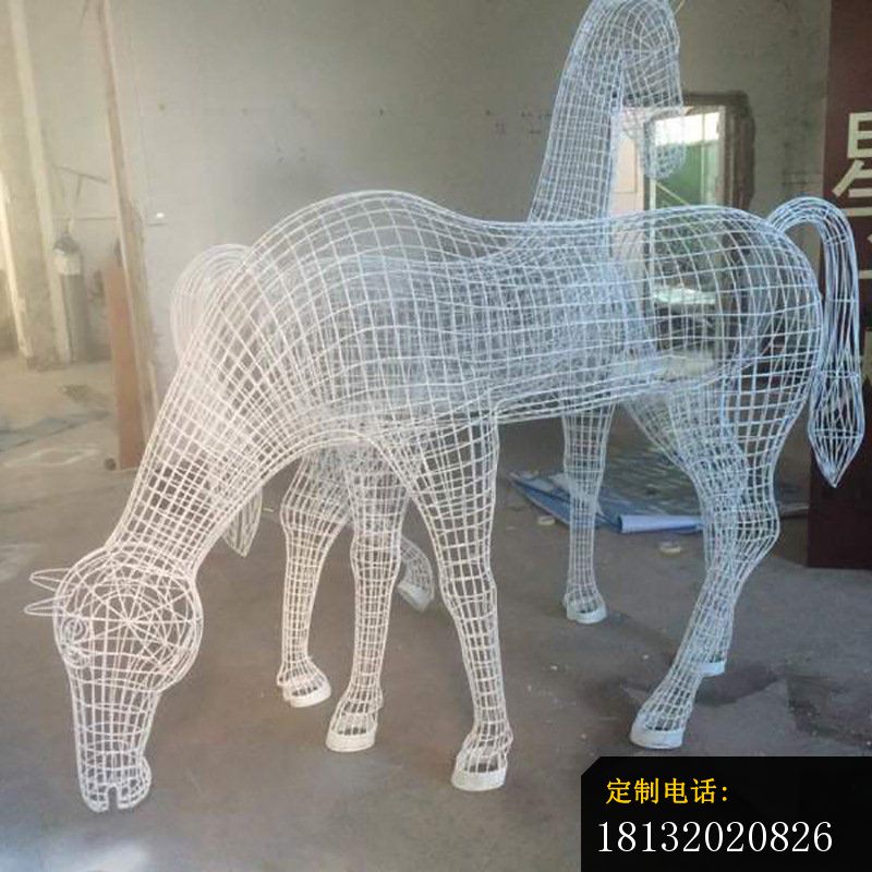 不锈钢编织镂空马雕塑_800*800