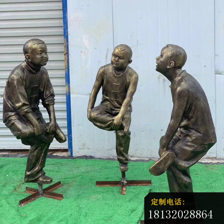 校园撞拐人物铜雕_750*750