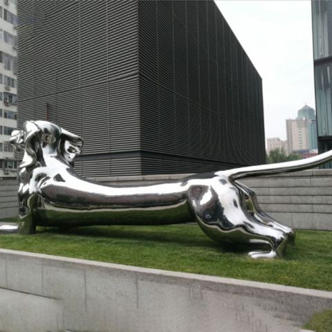 动物狗不锈钢雕塑