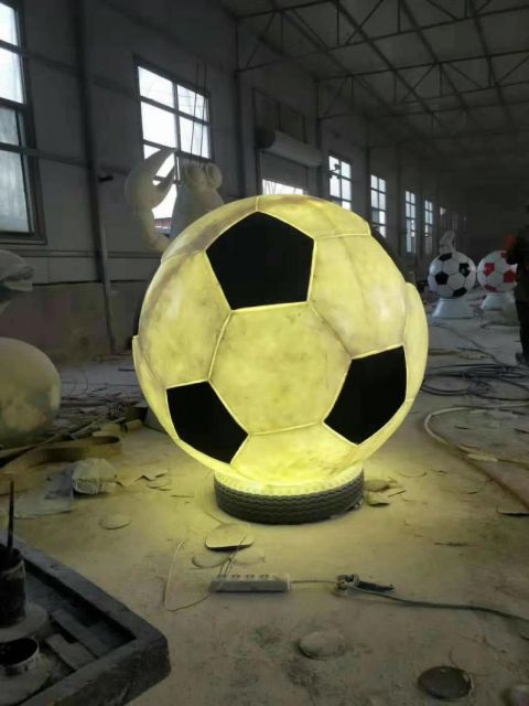 景观灯饰足球不锈钢雕塑