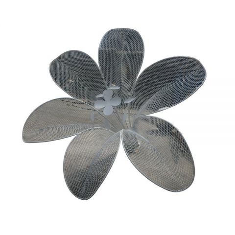 不锈钢镂空花朵雕塑