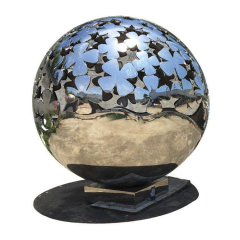 不锈钢镜面花朵图案镂空球