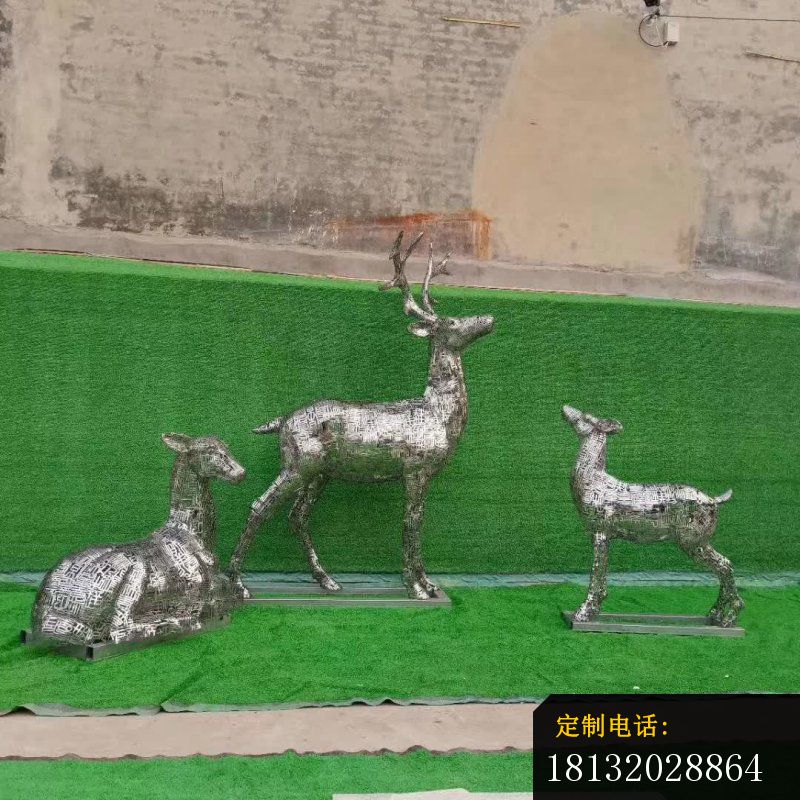 不锈钢镂空群鹿雕塑_800*800