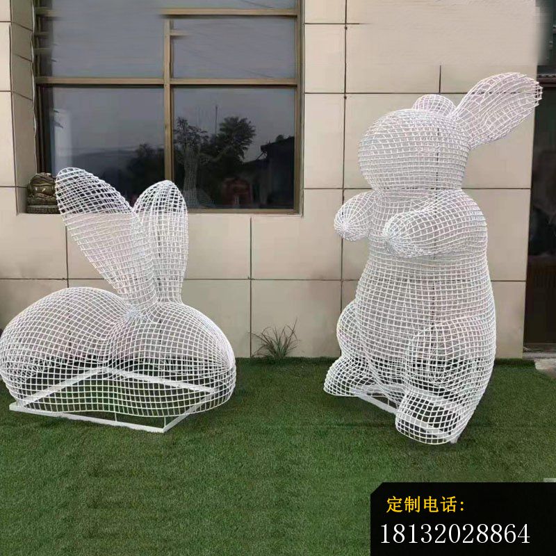 草坪不锈钢镂空兔子雕塑_800*800