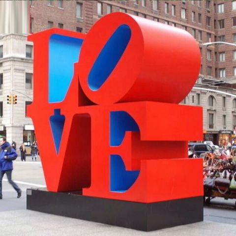 城市不锈钢LOVE字母雕塑