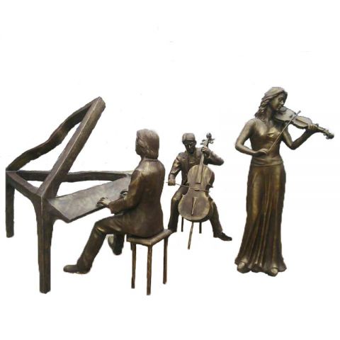 演奏乐器的人物铜雕