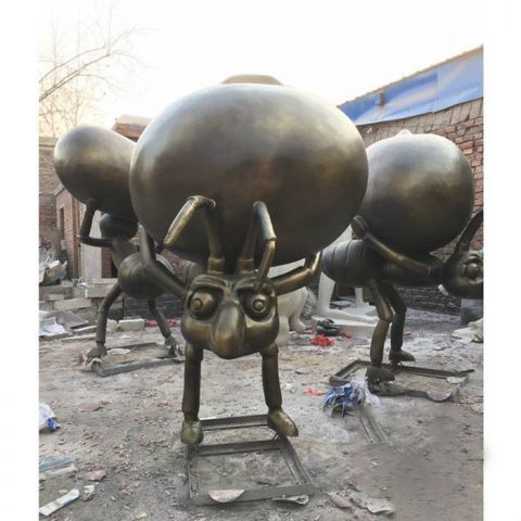 卡通蚂蚁搬家铜雕