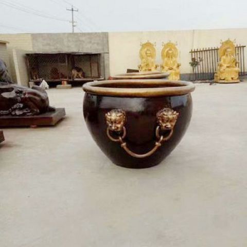 寺庙水缸铜雕
