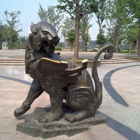 公园抽象老虎铜雕