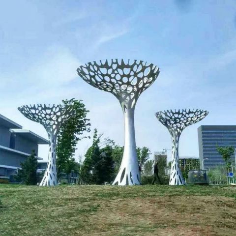 景区不锈钢镂空树雕塑